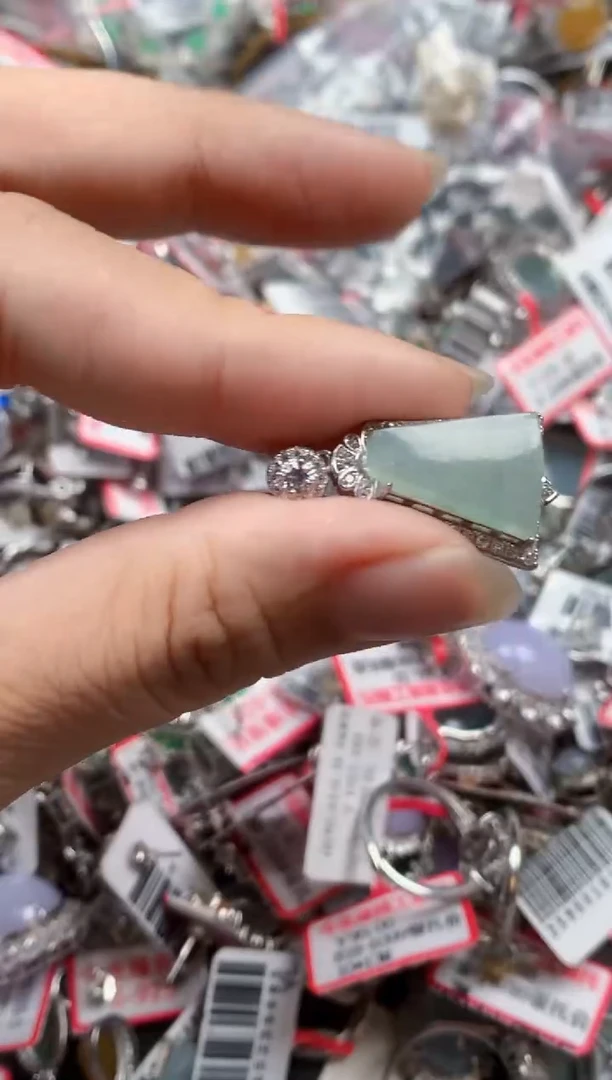 银S925镶嵌戒指翡翠天然A货缅甸翡翠