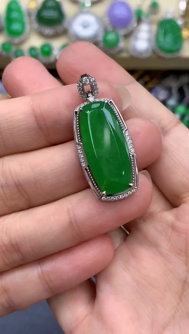 颈饰18K金镶嵌翡翠妮***纺414-分单-总价 10780