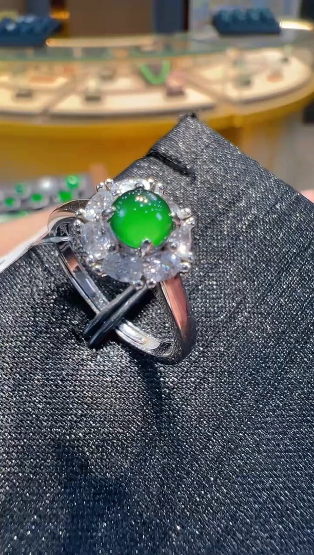 翡翠戒指合金多样性发其一