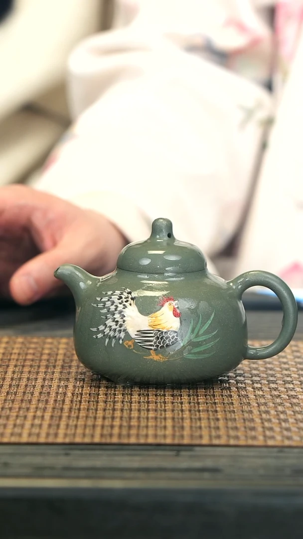 【闪购商品】紫砂茶壶THF61乳丁 龙背青