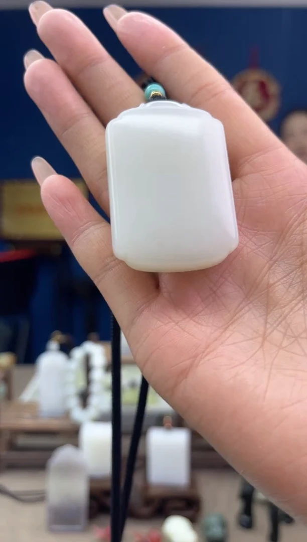 【闪购商品】和田玉颈饰未镶嵌1