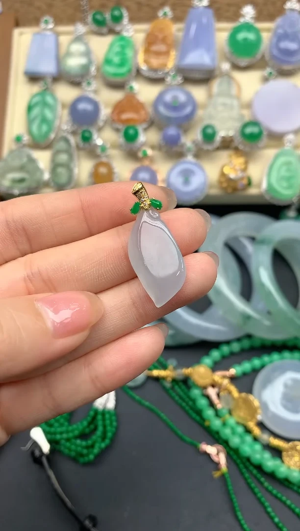 【闪购商品】翡翠颈饰18K金镶嵌189-中国好珍宝