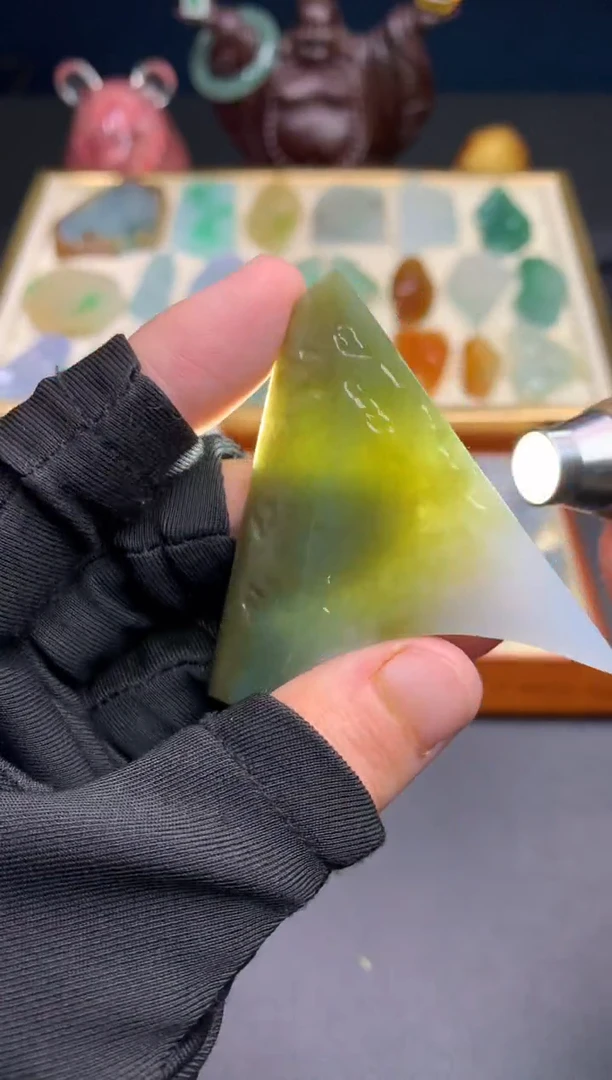 未镶嵌定制翡翠斗**千天然翡翠裸石