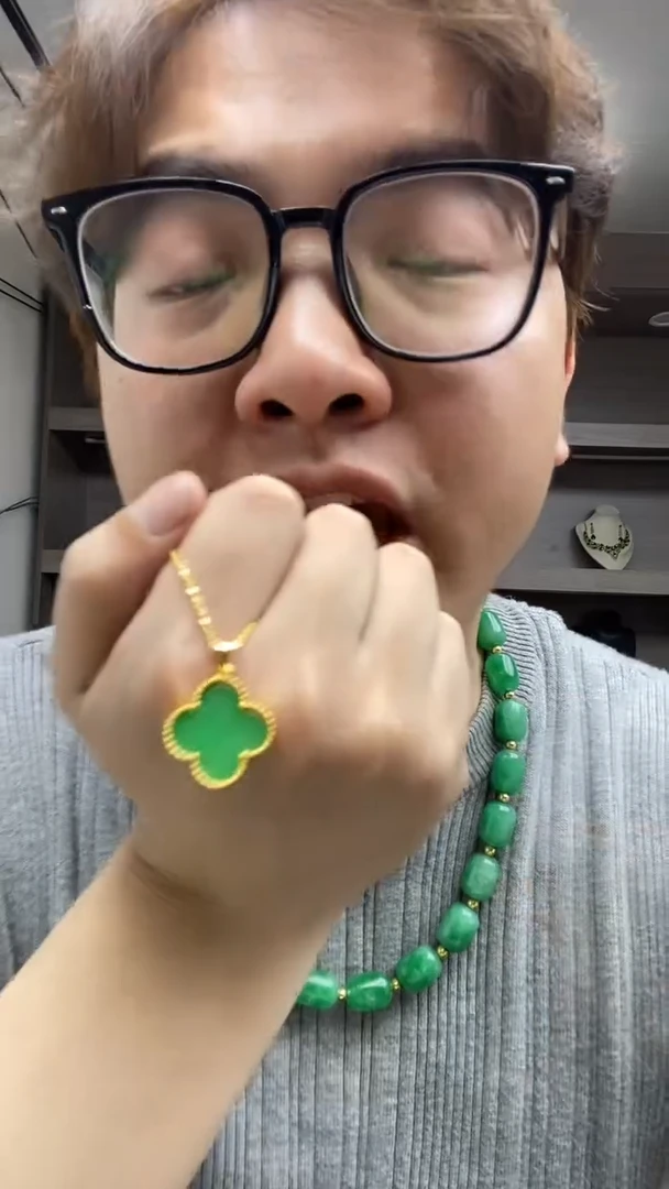 翡翠未镶嵌吊坠(赠链)时尚高端四叶草吊坠