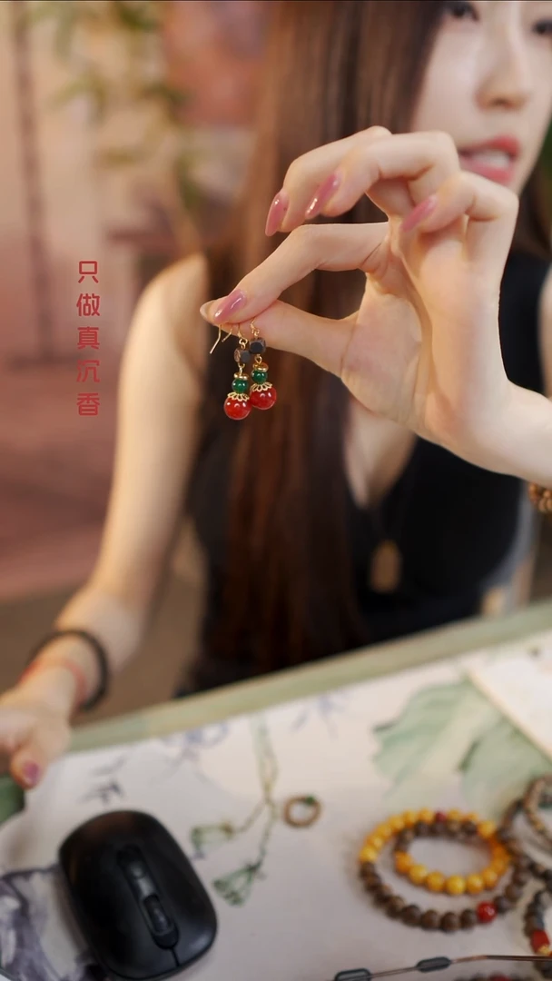 沉香吊坠星**愿莺歌绿棋楠小方糖设计款耳坠多样性发一