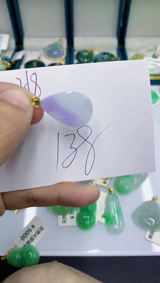 颈饰18K金镶嵌翡翠11111111111