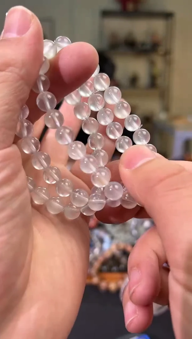 【闪购商品】发晶手串未镶嵌8mm蓝兔毛手串（多样性发其一）