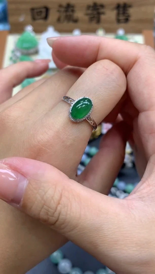 【闪购商品】翡翠戒指18K金镶嵌147-中国好珍宝