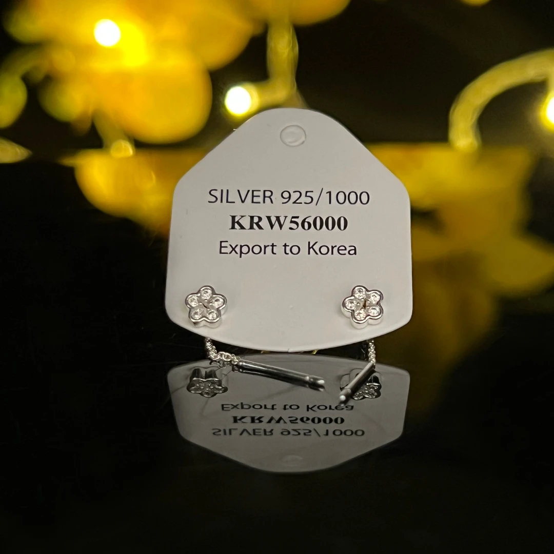 铜合金耳饰 R87【轻云曳蕊‌】时尚气质网红小众甜美素款五瓣花耳线