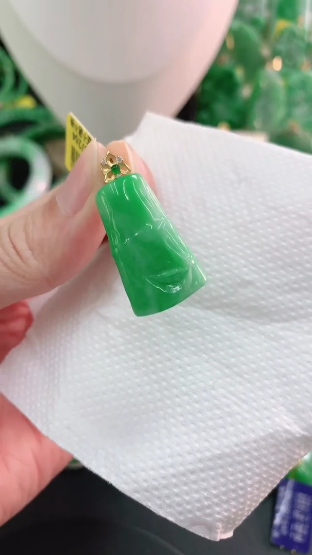 吊坠(不含链)18K金镶嵌翡翠天然缅甸翡翠A货