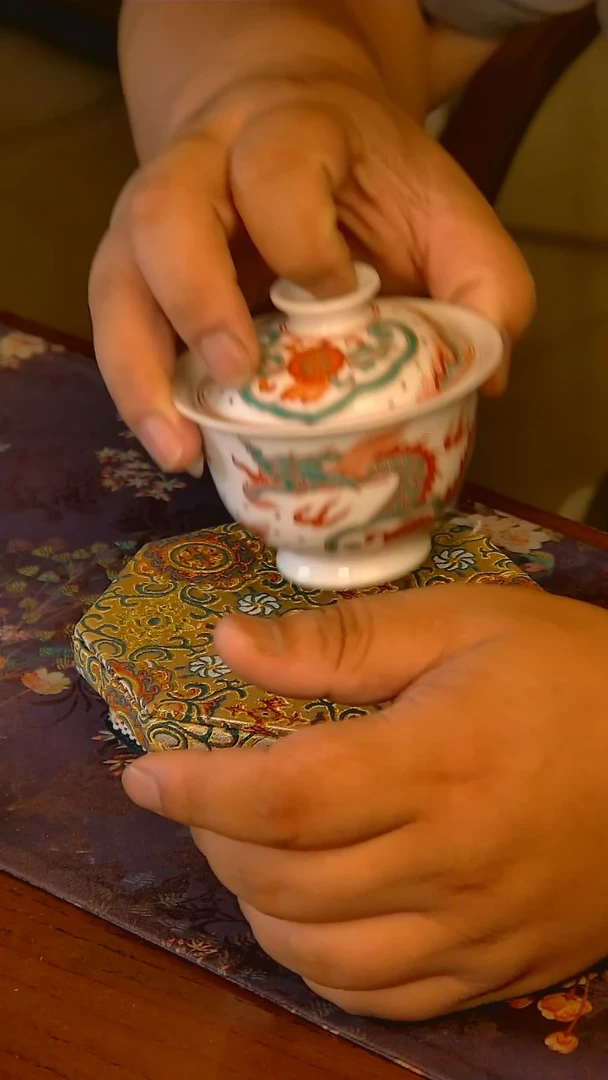 杯手工手绘杯杯很美丽