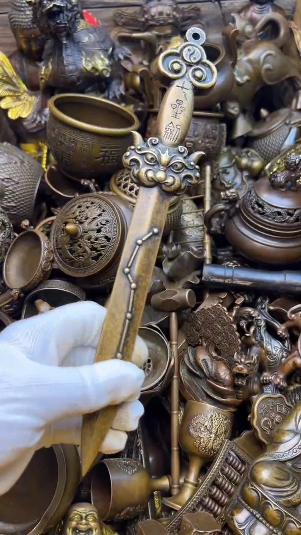 精美铜器，点击下单