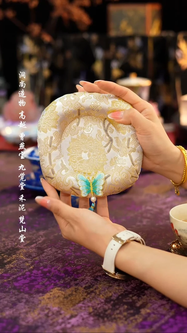 黄色蝴蝶面包杯垫···········