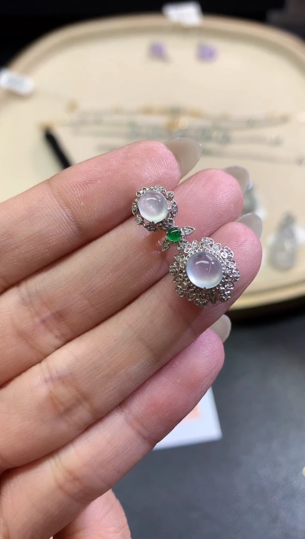 吊坠(不含链)18K金镶嵌翡翠E145|2980