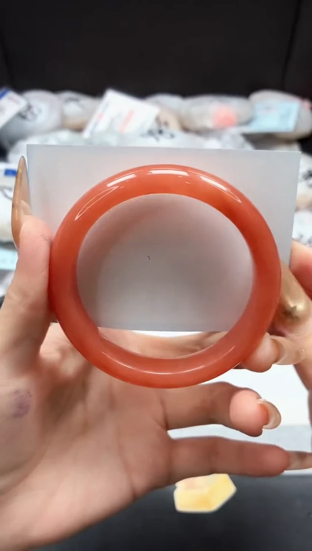 未镶嵌手镯石英质玉121/桃花58.8