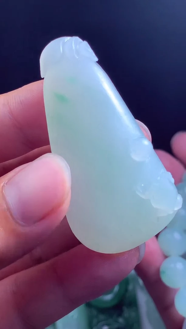 定制翡翠未镶嵌翡翠毛货定制