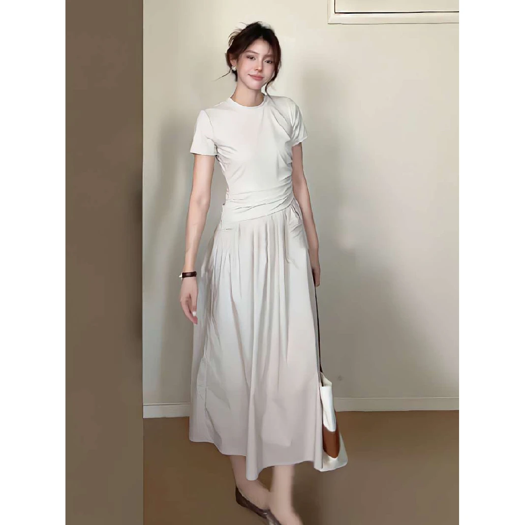 夏季韩系灰色褶皱短袖圆领连衣裙高端精致气质长裙大方得体的裙子