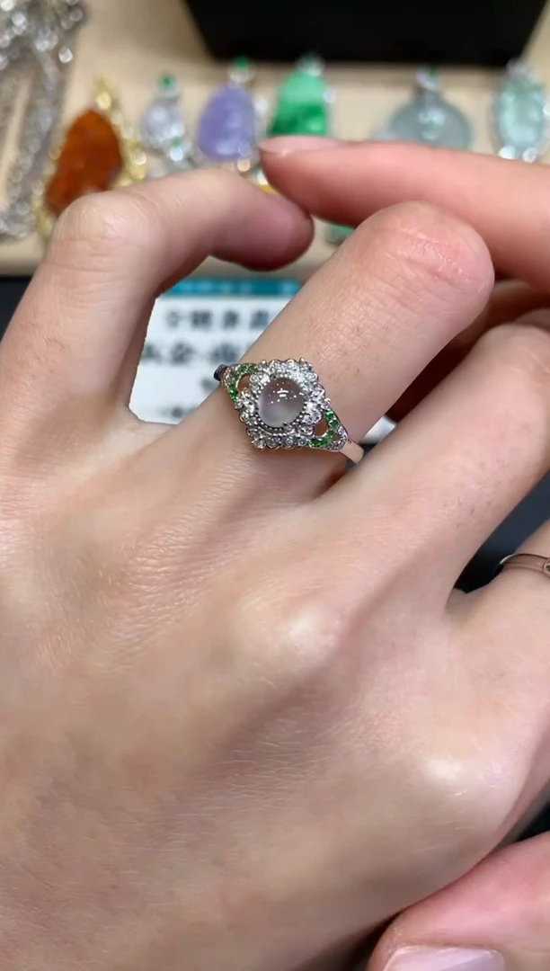 【闪购商品】翡翠戒指18K金镶嵌蛋面【无服务费】