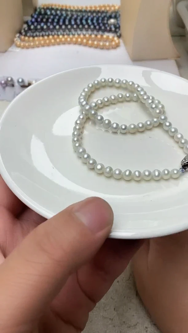 淡水珍珠未镶嵌颈饰1