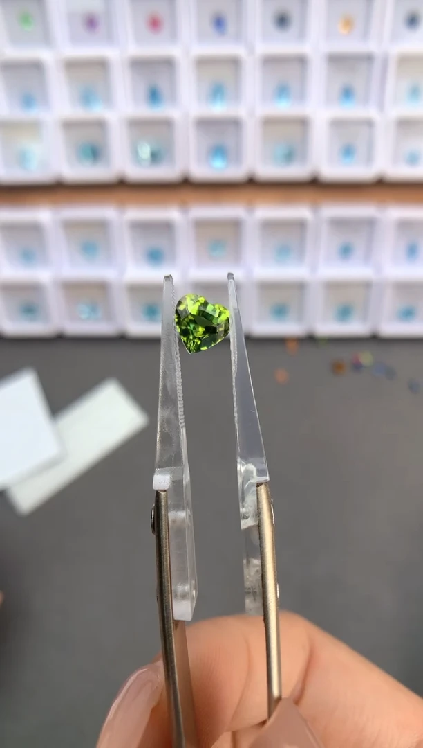 未镶嵌裸石定制碧玺1.26ct 08017