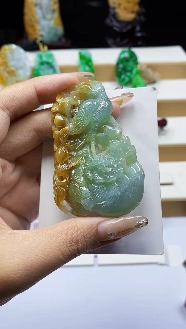 颈饰未镶嵌翡翠翡翠A货