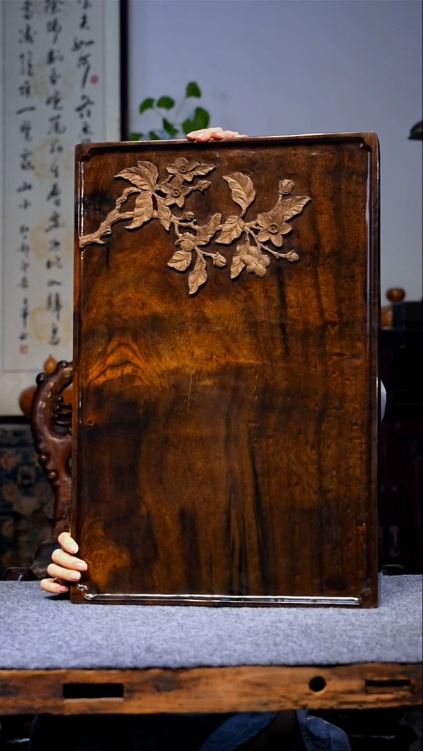 金丝楠 【63】精品雨滴花纹 重工雕刻干泡茶盘