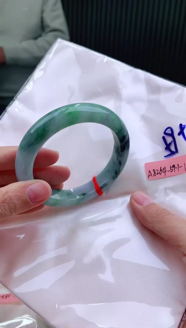 未镶嵌手镯翡翠59