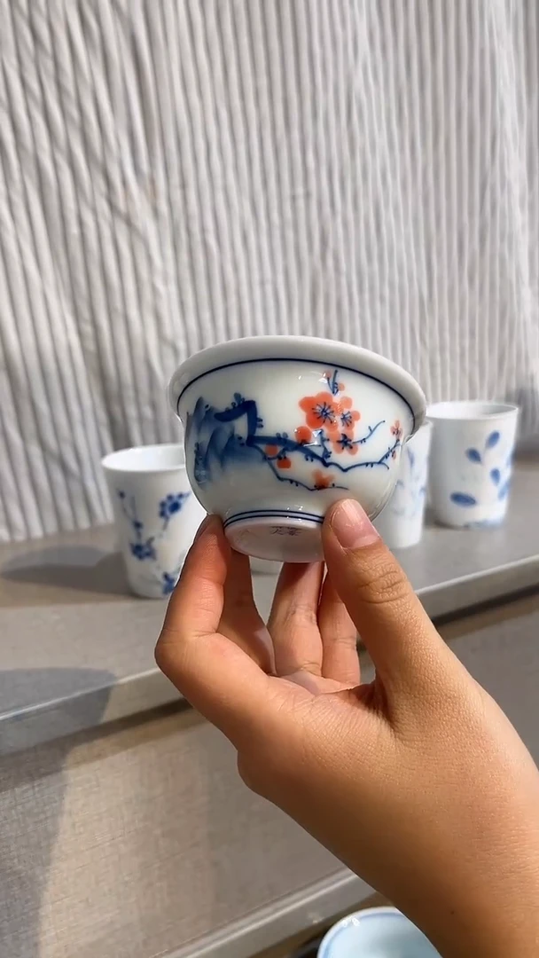 景德镇高温瓷梅花小压手