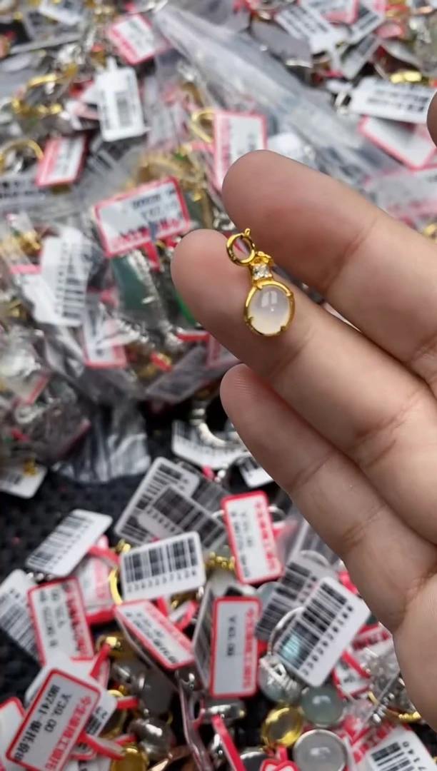 【闪购商品】翡翠戒指银S925镶嵌66666---3++