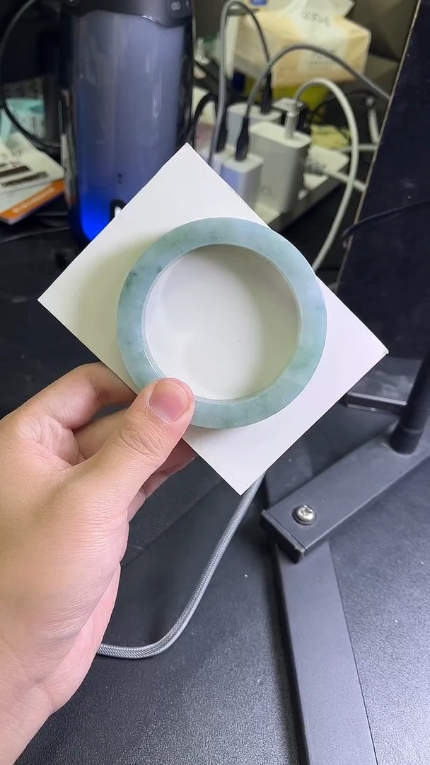 未镶嵌手镯定制翡翠小*呀定制