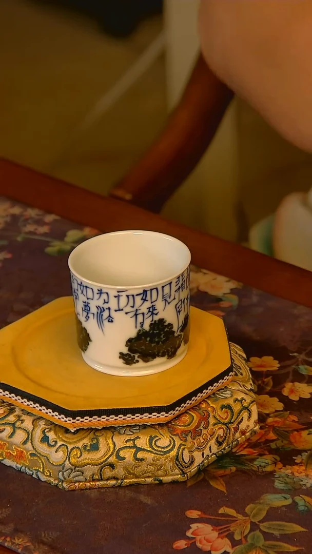 杯手工手绘杯杯很美丽
