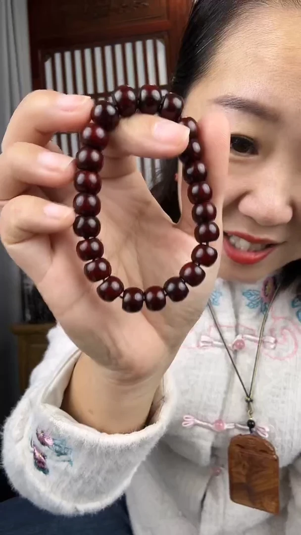 檀香紫檀（小叶紫檀）小叶紫檀卡0810苹果珠单圈手串