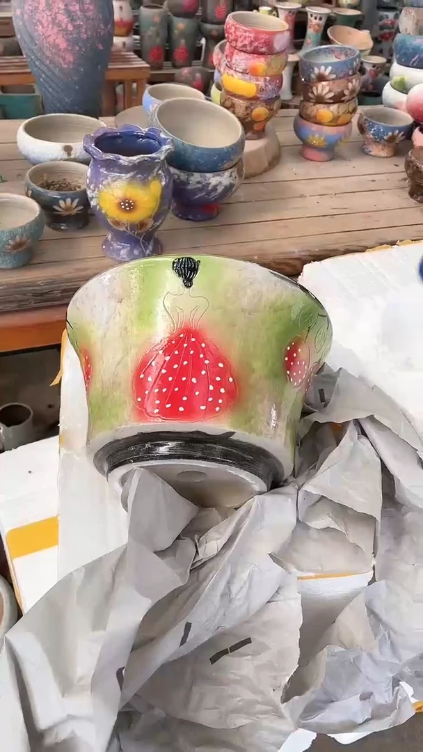 【闪购商品】摆件22-236瑕疵口24高14一个