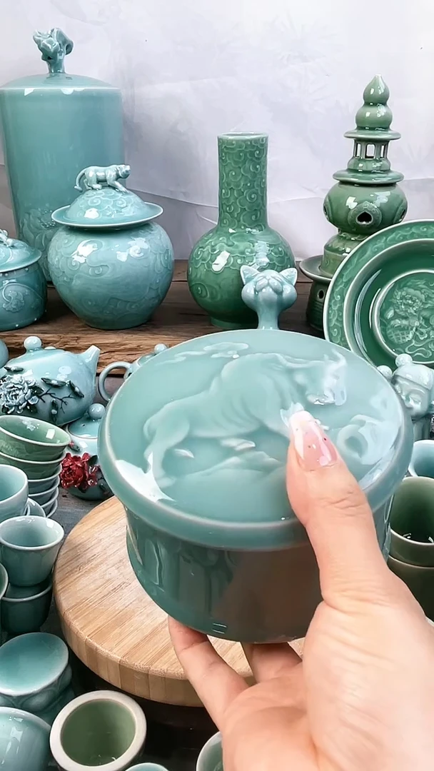 小号特价福利 微瑕 慧仙青瓷