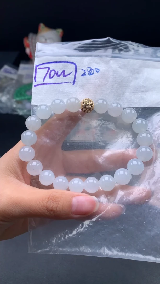 未镶嵌挂件翡翠34  卡10.4