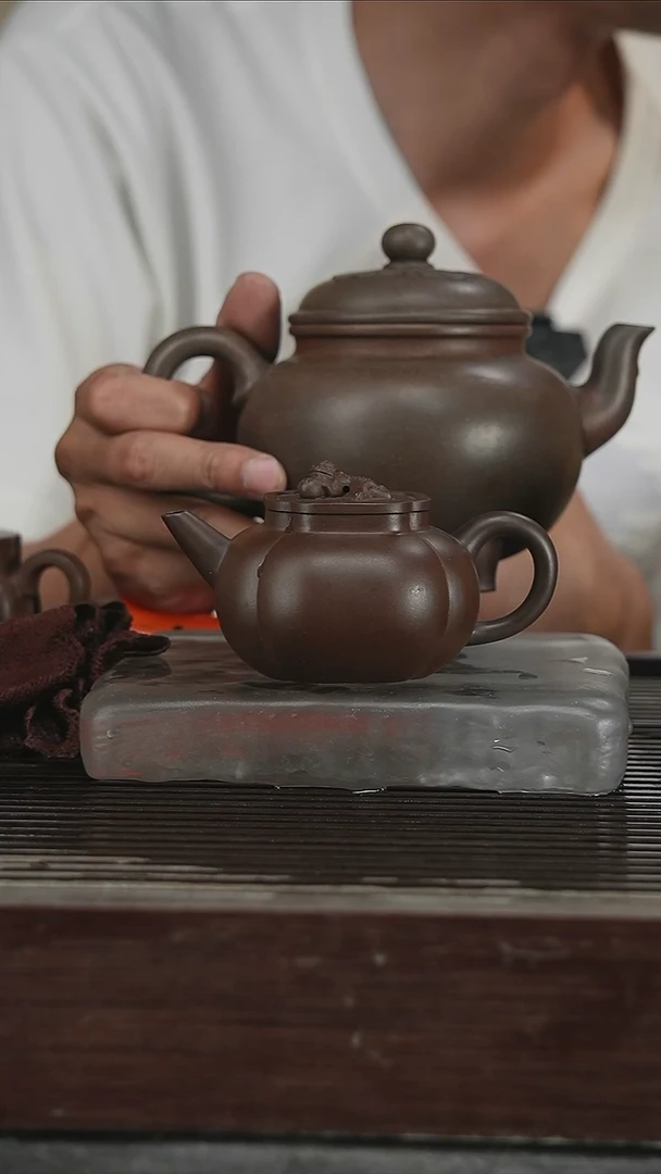 茶壶紫砂好**话2个