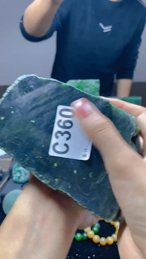 未镶嵌和田玉珠宝半成品1