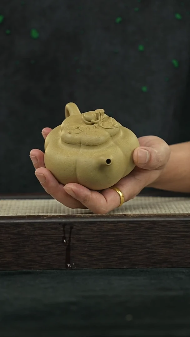 紫砂其他@@AA15060叶坚上合桃