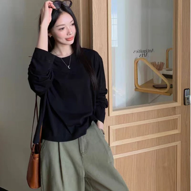 2025年春季新款莱赛尔纤维长袖圆领打底衫女时尚宽松休闲百搭上衣