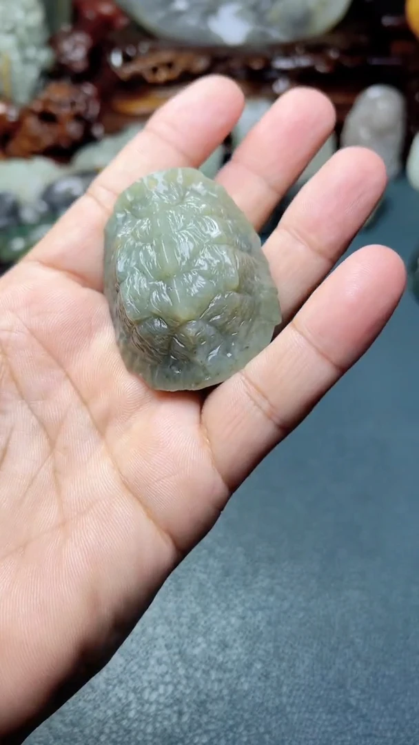 未镶嵌和田玉把件-
