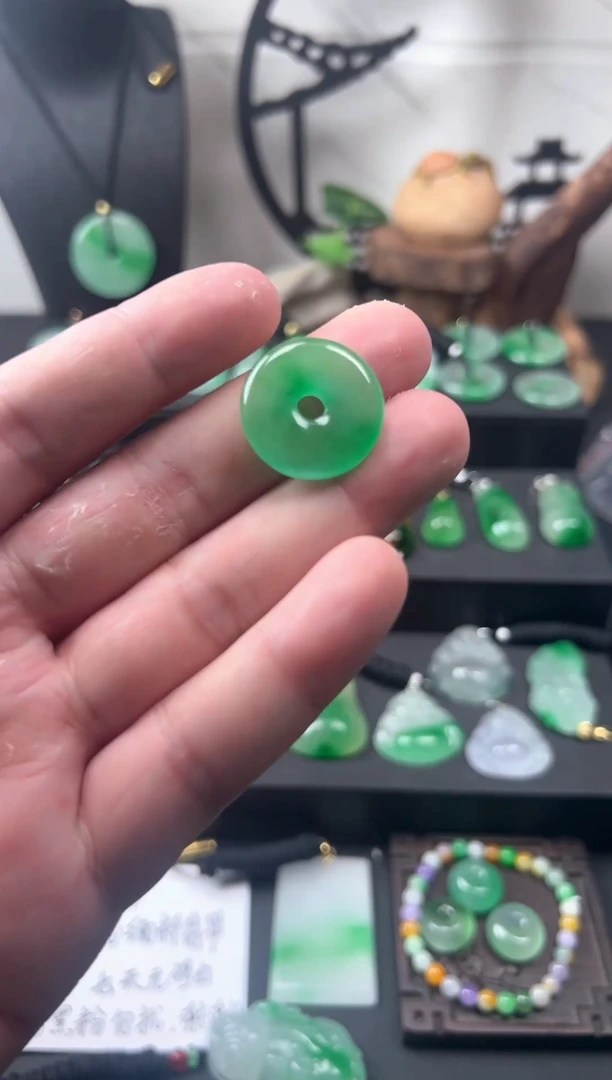 颈饰未镶嵌翡翠所见即所得，一图一物