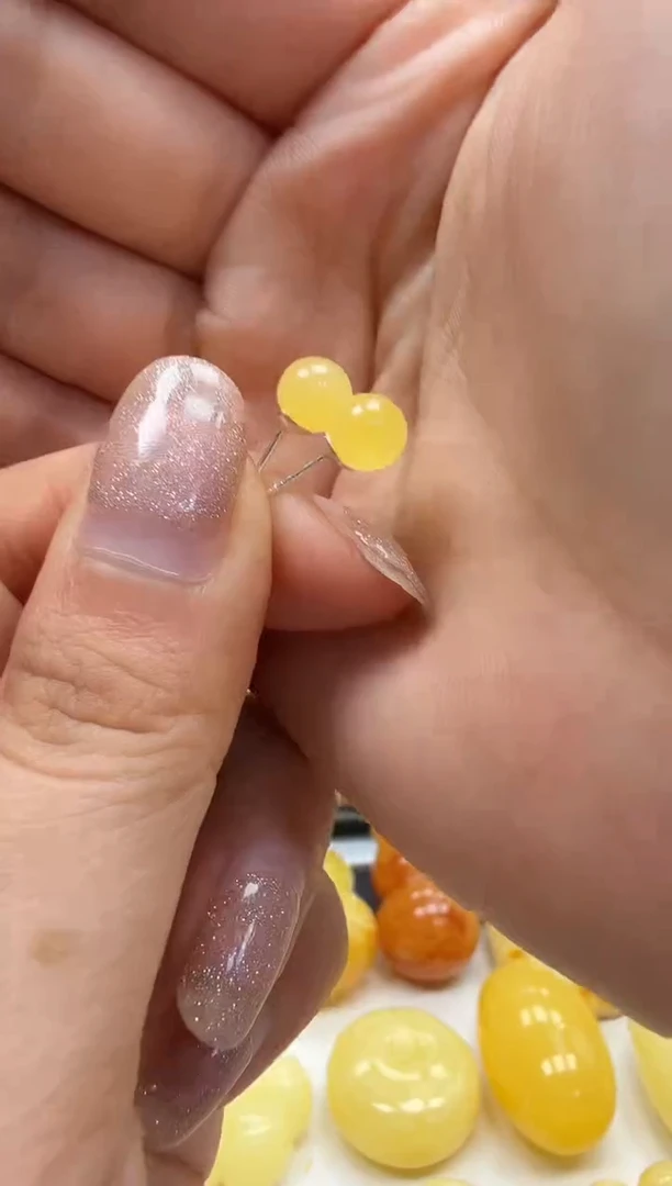 裸石琥珀银S925镶嵌随机一对