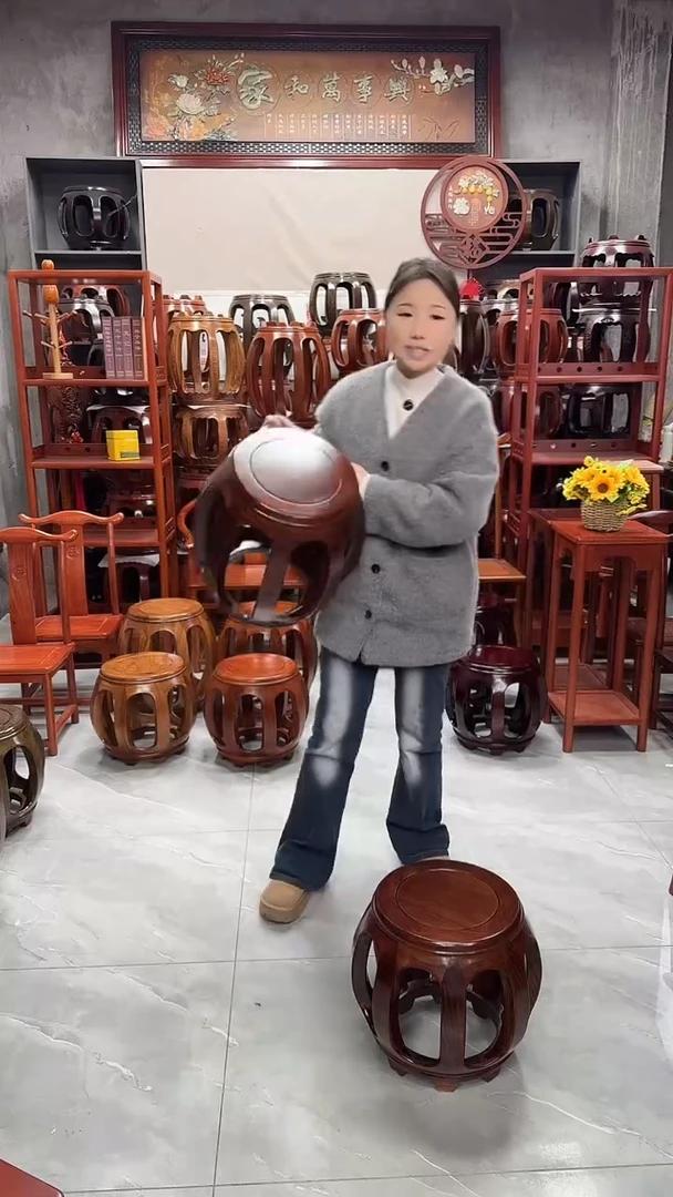 花梨木类家具胡桃色大号鼓凳一对（两条）