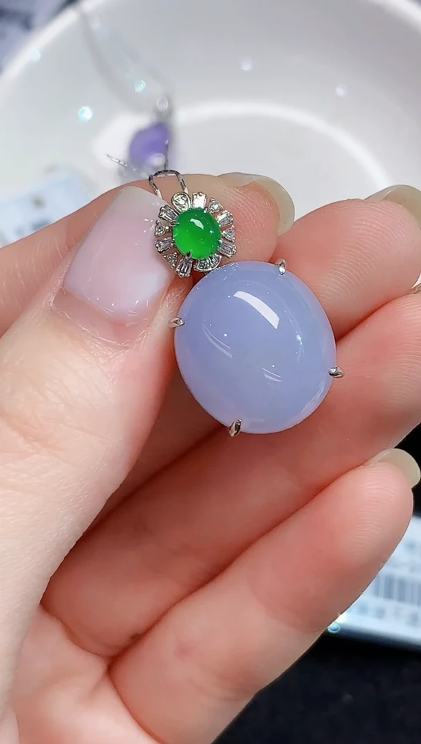 吊坠(不含链)18K金镶嵌翡翠SY多样性发其一