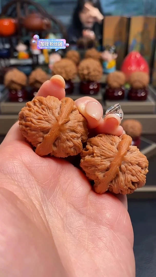 【闪购商品】文玩核桃把件H583龙墩33