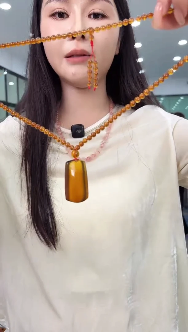 琥珀颈饰未镶嵌0103036