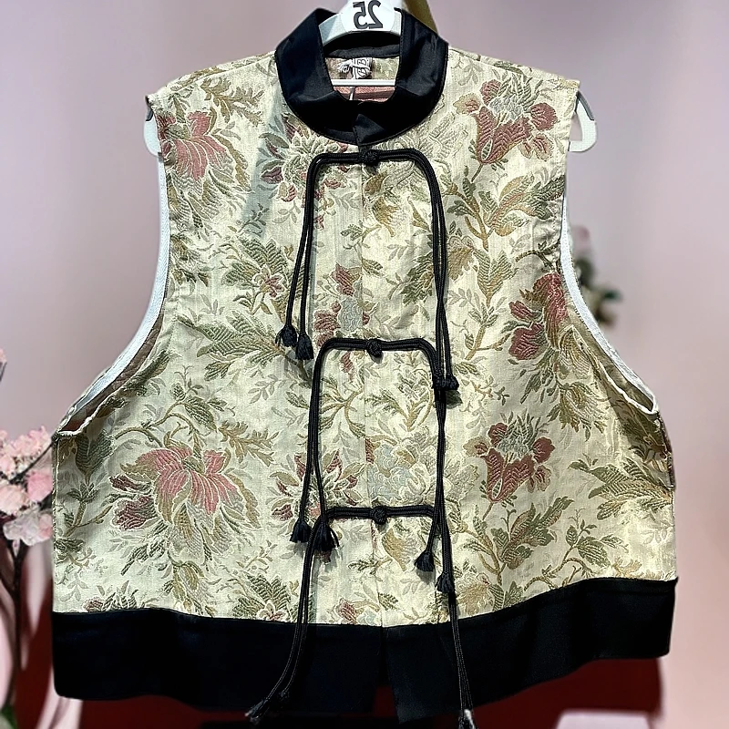 155新中式织锦提花雕刻金丝刺绣国风盘扣马甲显瘦高级气质