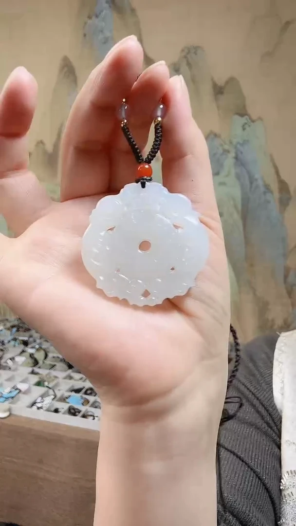 【闪购商品】和田玉颈饰未镶嵌.