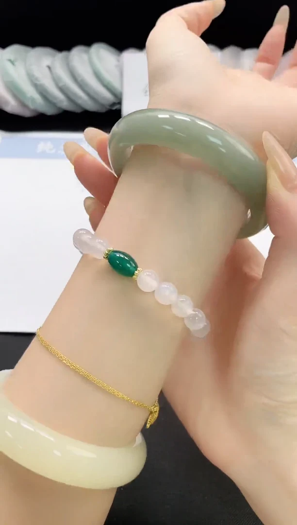 未镶嵌手镯石英质玉25-60