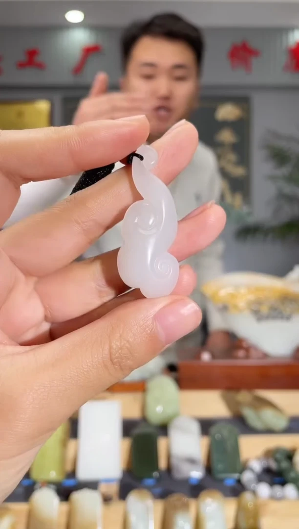 【闪购商品】和田玉颈饰未镶嵌拍一发一 多样性发货